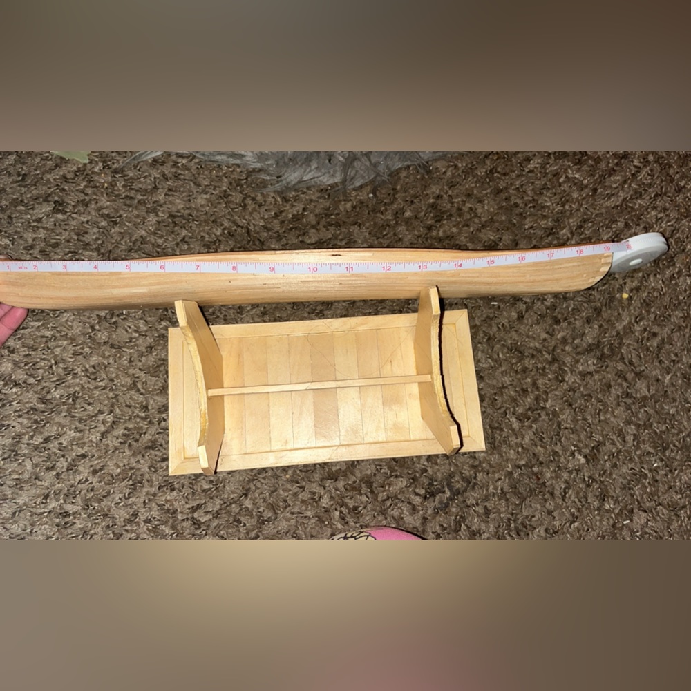 Completely Handmade boat with paddles - Picture 11 of 16